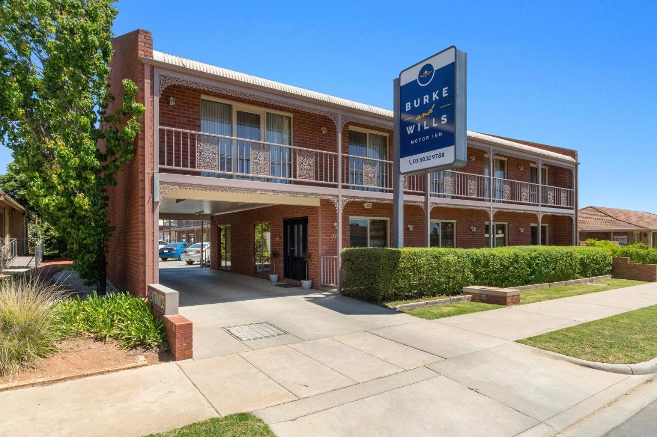 Burke And Wills Motor Inn סוון היל מראה חיצוני תמונה
