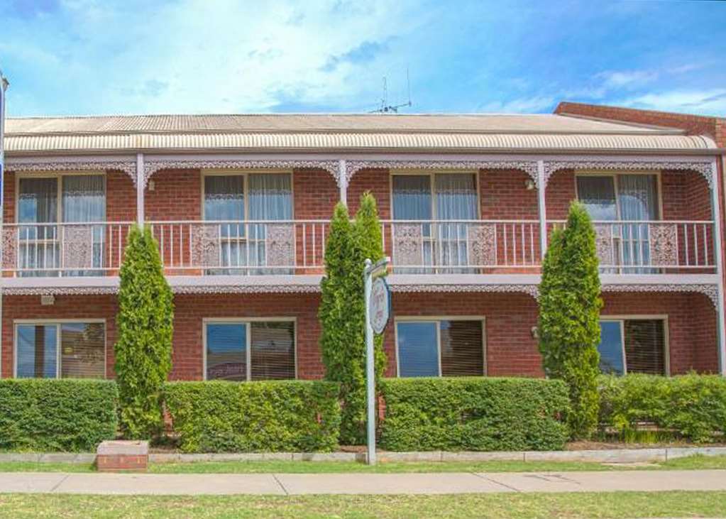Burke And Wills Motor Inn סוון היל מראה חיצוני תמונה